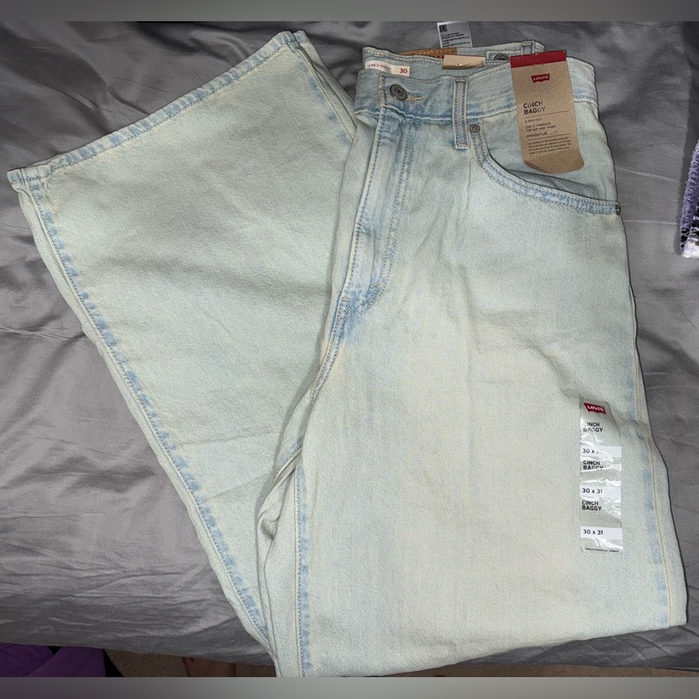 🌀 NWT Levi’s Women’s Cinch Baggy Jeans – On Blast – Size 30x31 - Picture 6 of 12
